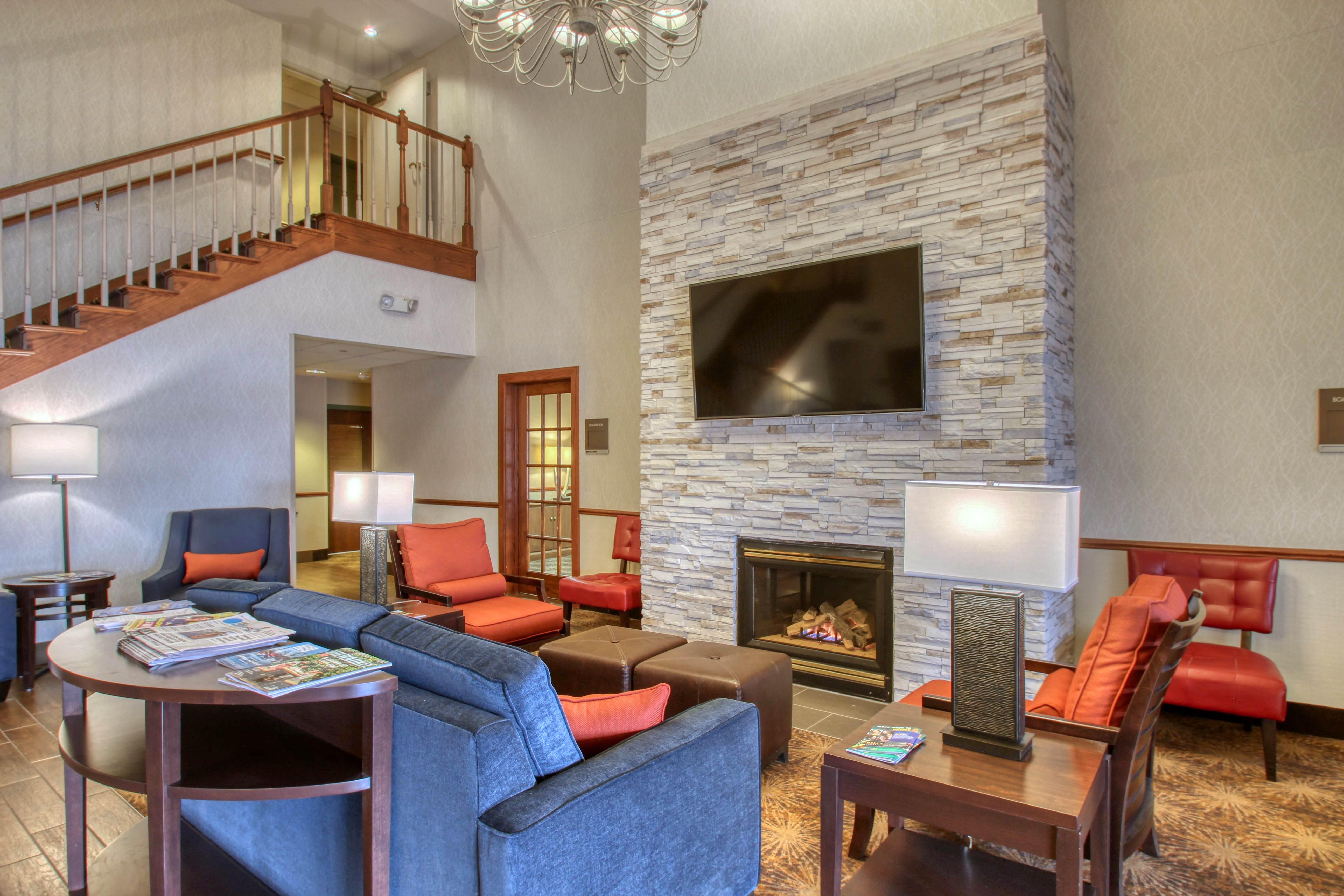 Comfort Suites Milwaukee Airport Oak Creek Extérieur photo