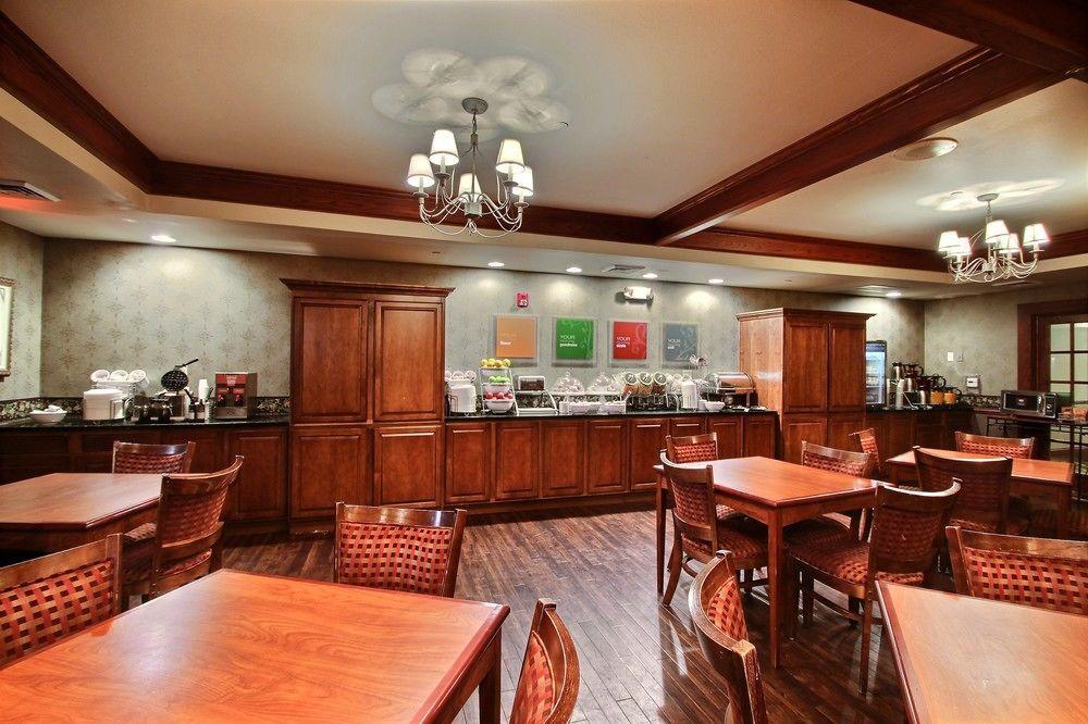 Comfort Suites Milwaukee Airport Oak Creek Extérieur photo