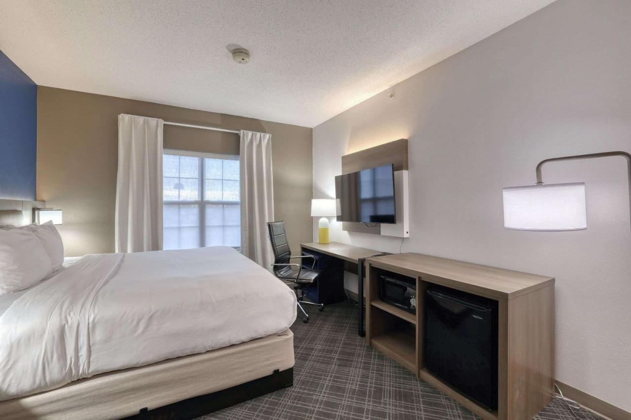 Comfort Suites Milwaukee Airport Oak Creek Extérieur photo