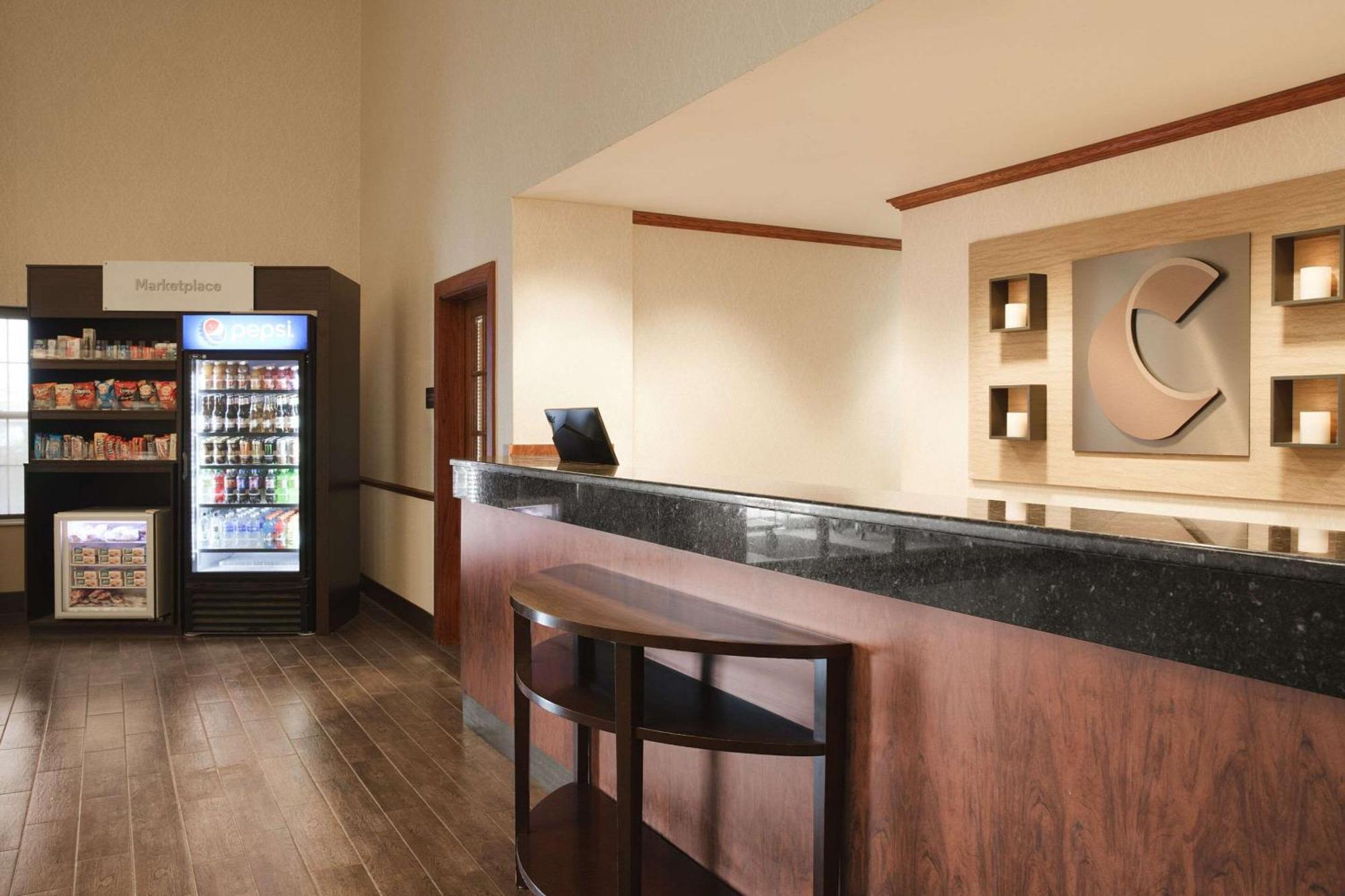 Comfort Suites Milwaukee Airport Oak Creek Extérieur photo